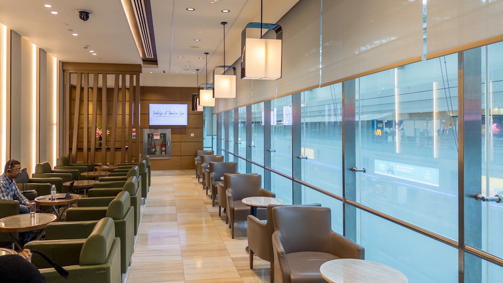 Ahlan Business Class Lounge の内装