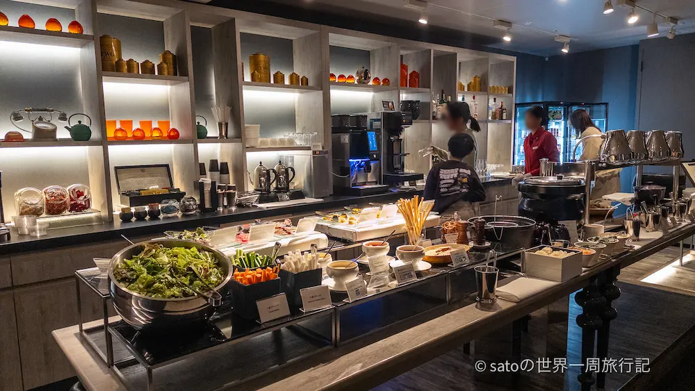 イブニングカクテル時のラウンジ