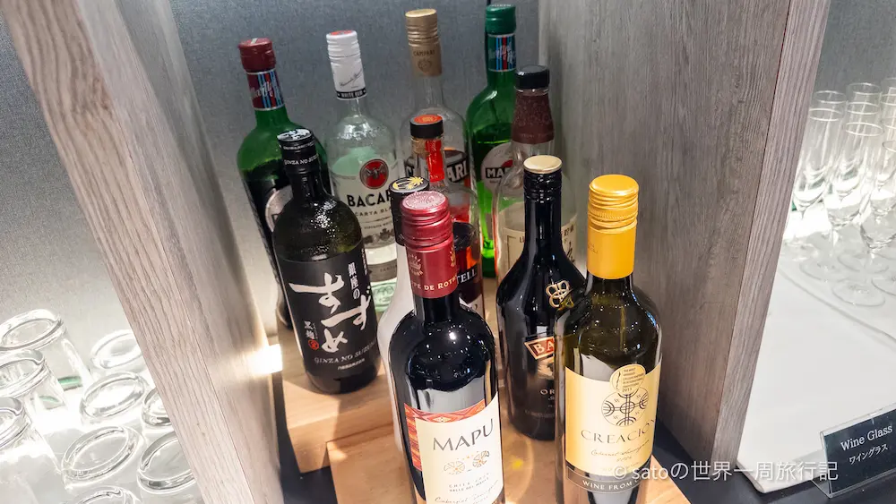 ワインなどのアルコール